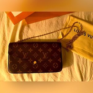 Louis Vuitton Félicie Pochette Monogram Canvas